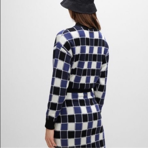 BOSS Blue and black check crew neck crop sweater size L - Picture 3 of 16
